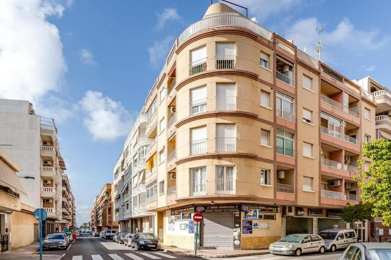 Isamar Apartamento Playa Del Cura ตอร์เรเวียคา ภายนอก รูปภาพ